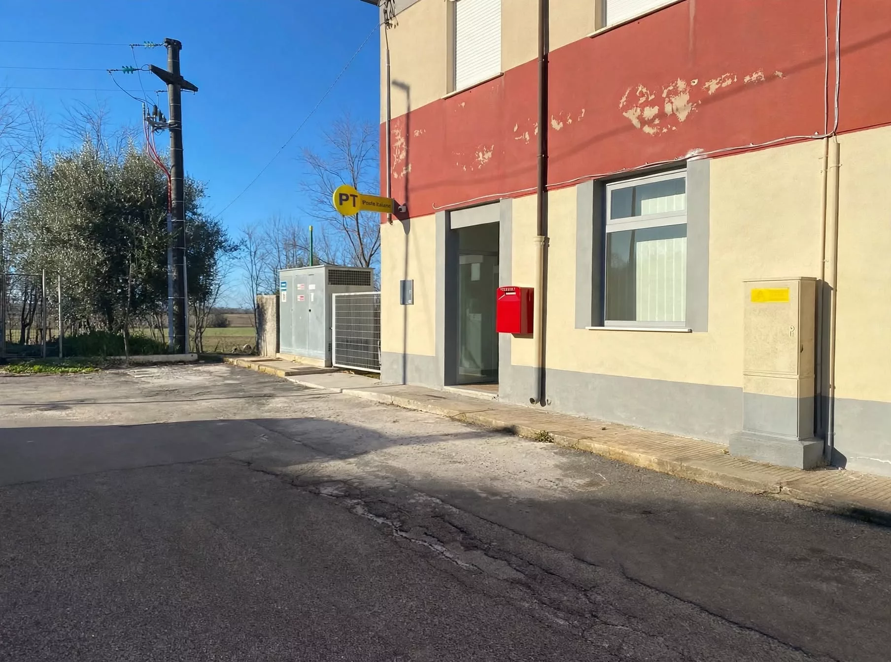 Monsoreto, il Comune incalza Poste Italiane: «Servono più aperture e un Postamat»