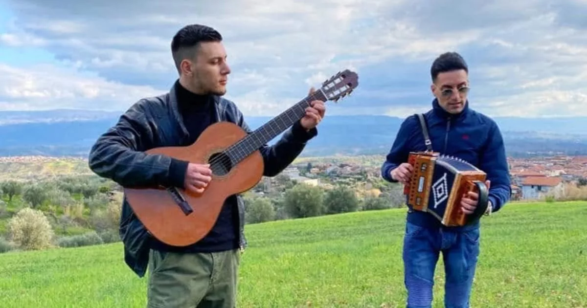 Dinami, la festa della Madonna della Catena accende il centro con musica e spettacoli